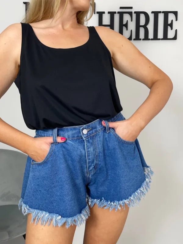 Černé oversized tílko
