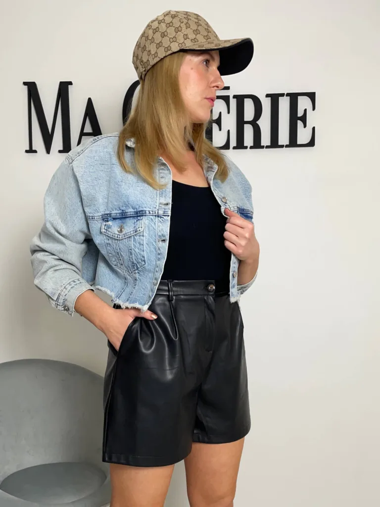 Černé koženkové šortky Kalhoty, džíny, šortky macherie.cz