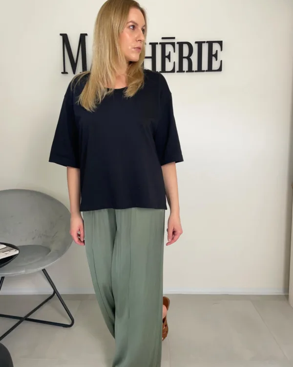Vysokogramážní bavlněné oversized tričko černé